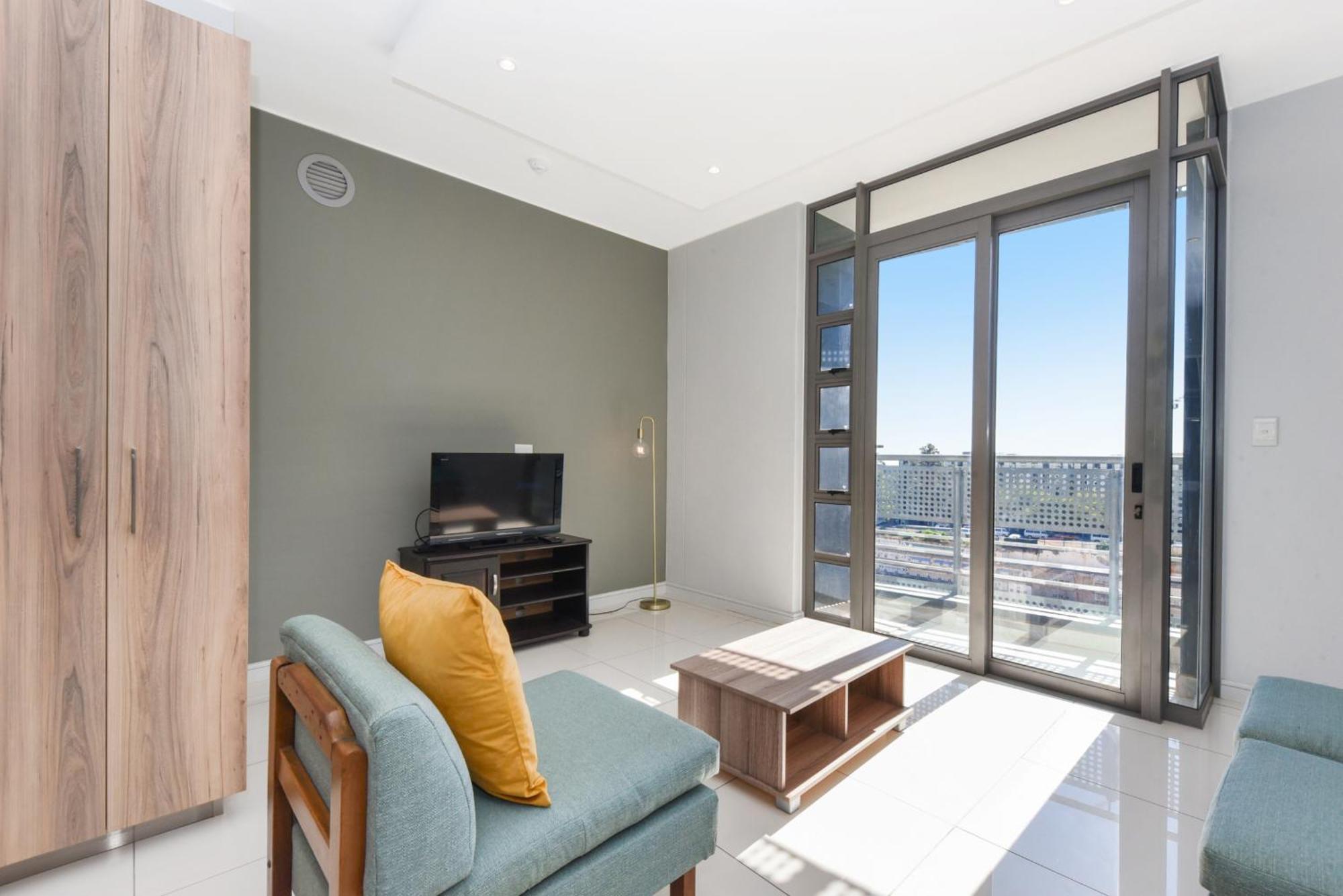 The Median Rosebank Luxury Apartment - Building With Generator Johannesburgo Exterior foto